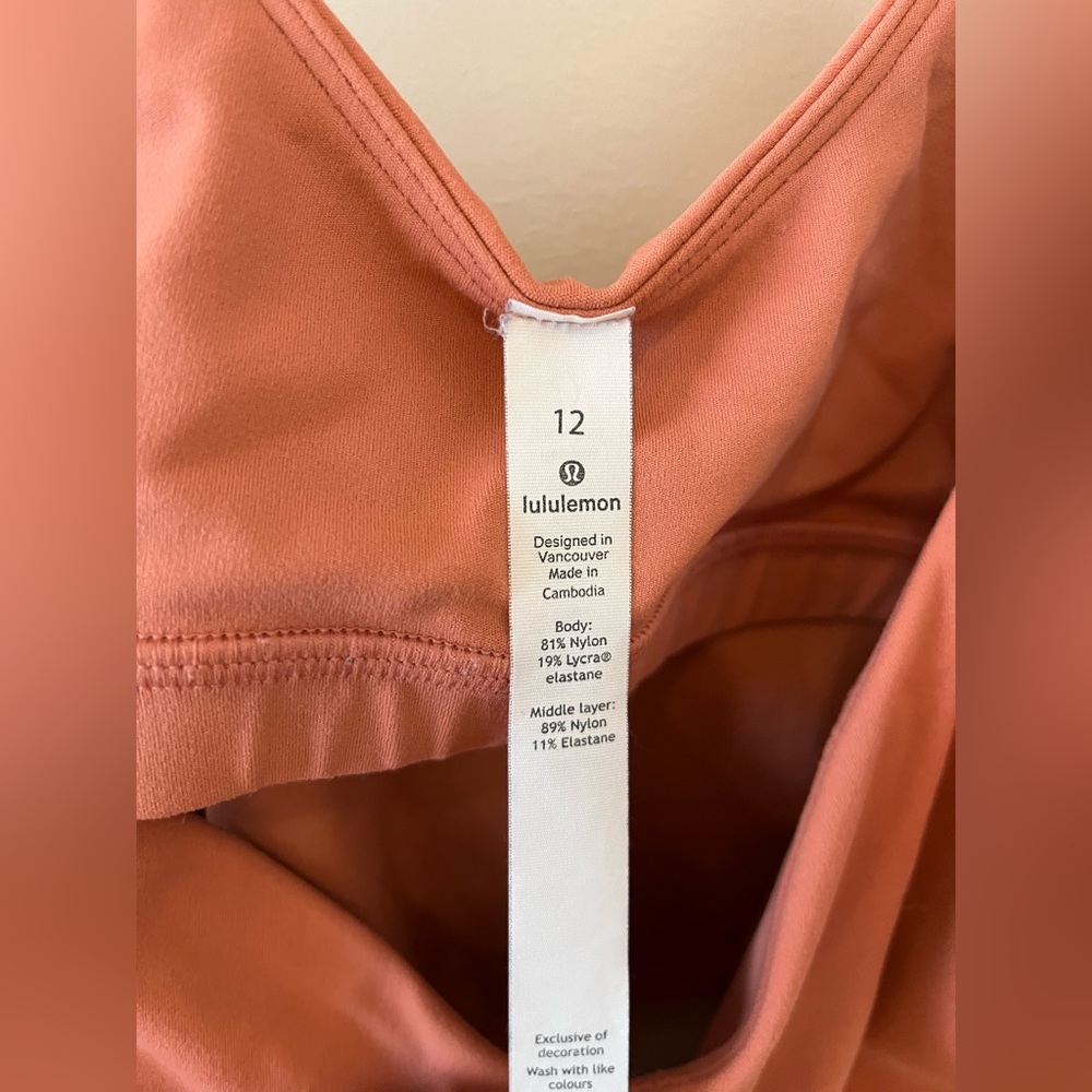 Lululemon | Salmon-colored sports bra - Picture 3 of 5
